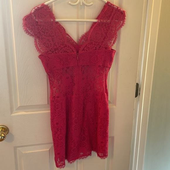 BCBG Maxazria Pink Lace Cut-Out Mini Dress Size 0 - Picture 7 of 8